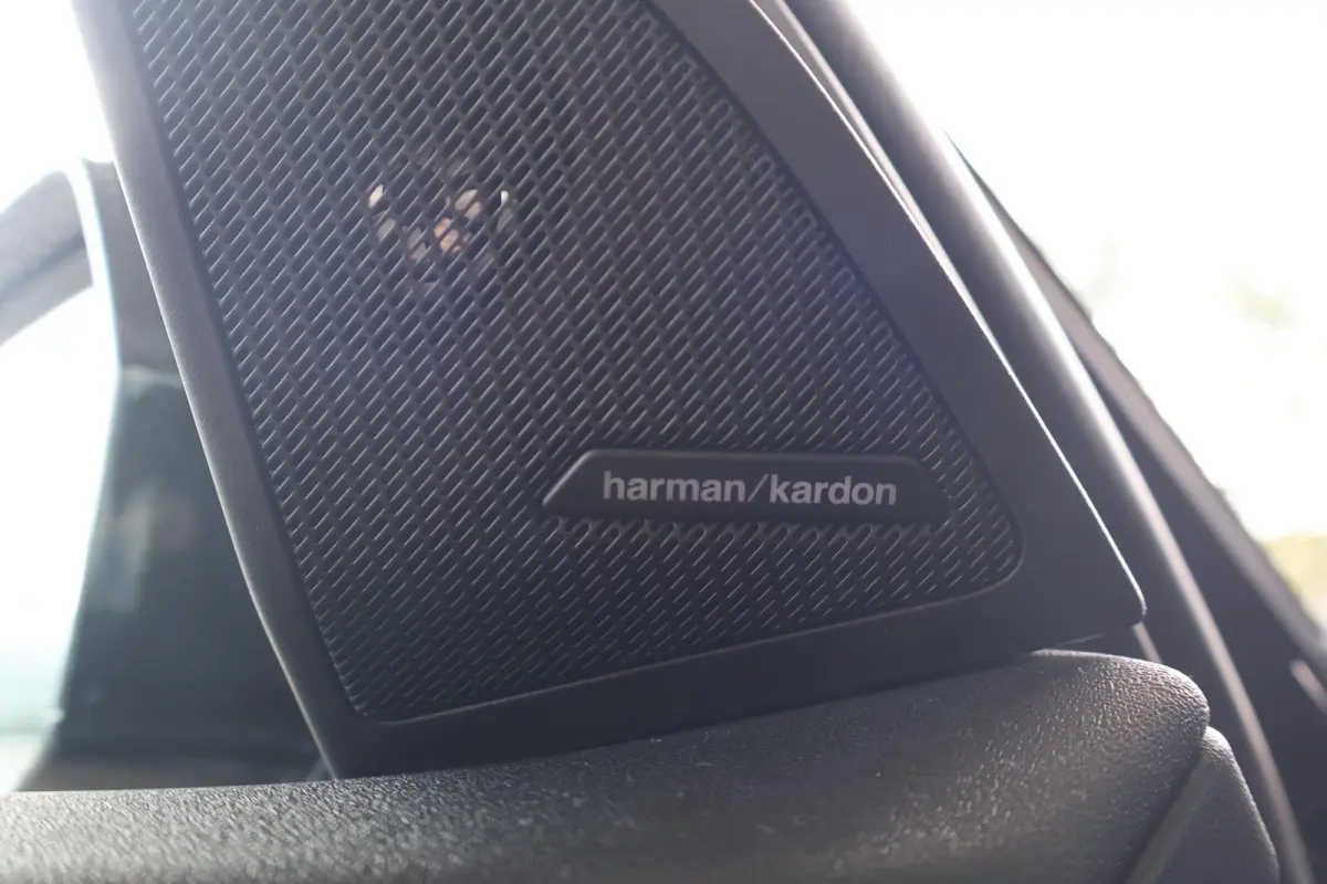 30e xDrive | M Sport Pro | Panorama Dak | Harman/Kardon | Trekhaak