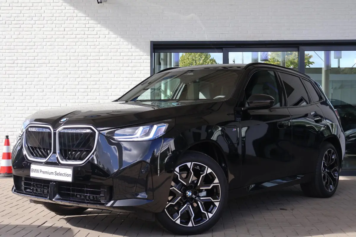 30e xDrive | M Sport Pro | Panorama Dak | Harman/Kardon | Trekhaak