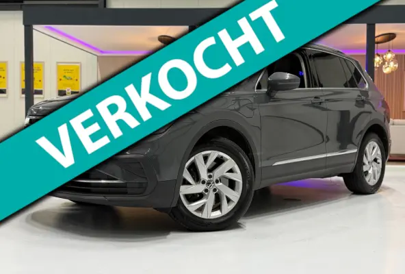 245 PK eHybrid Life DSG || Pano | Virtual Cockpit | ACC | Camera | Navi | LED