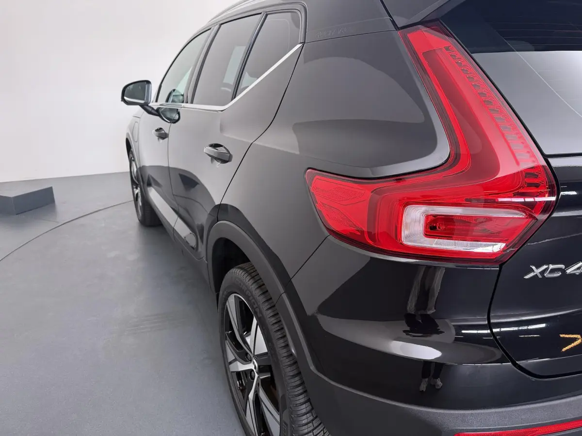 1.5 T4 Plug-in hybrid Plus Bright | Adapt. Cruise | Parkeercamera | Stoelverw. |