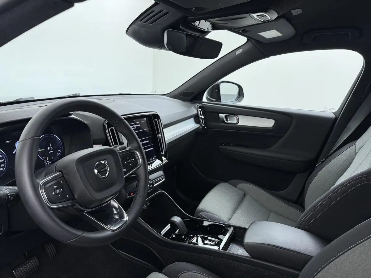 1.5 T4 Plug-in hybrid Plus Bright | Adapt. Cruise | Parkeercamera | Stoelverw. |