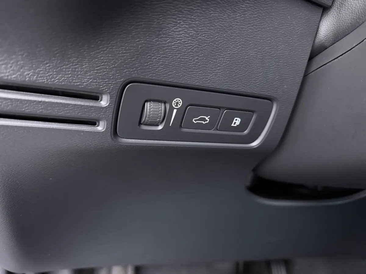 1.5 T4 Plug-in hybrid Plus Bright | Adapt. Cruise | Parkeercamera | Stoelverw. |