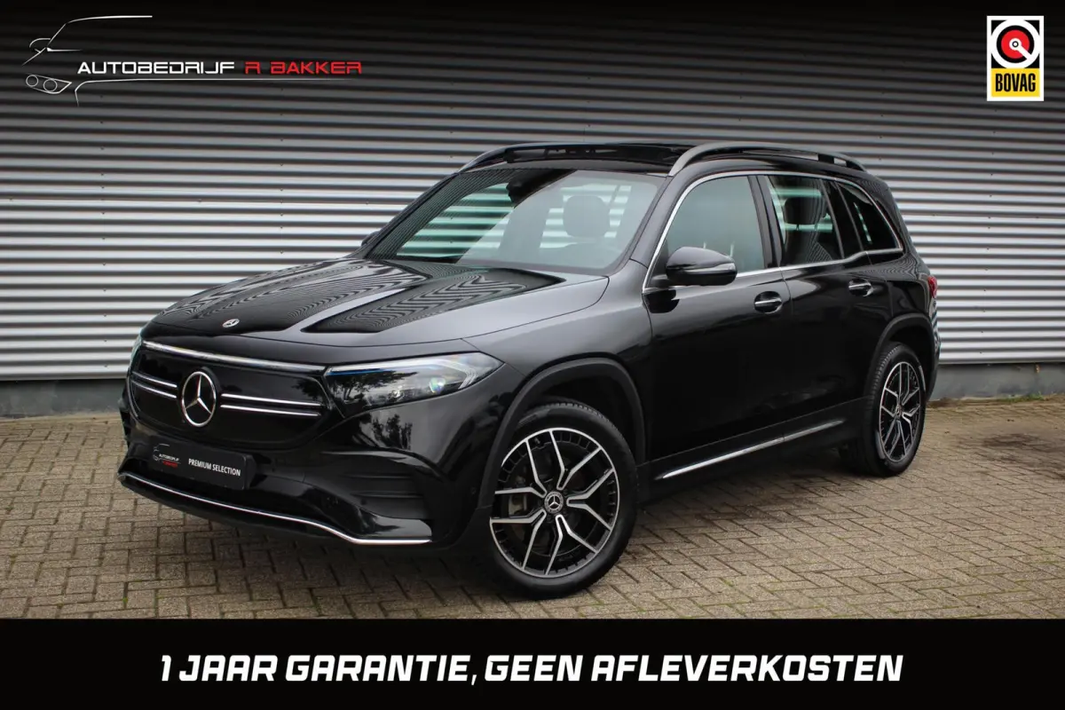 300 4MATIC AMG Line 67 kWh // SoH 97% | Panoramadak | 360 camera | 19 inch | Leder | Keyless | CarPlay & Android Auto | Distronic Plus