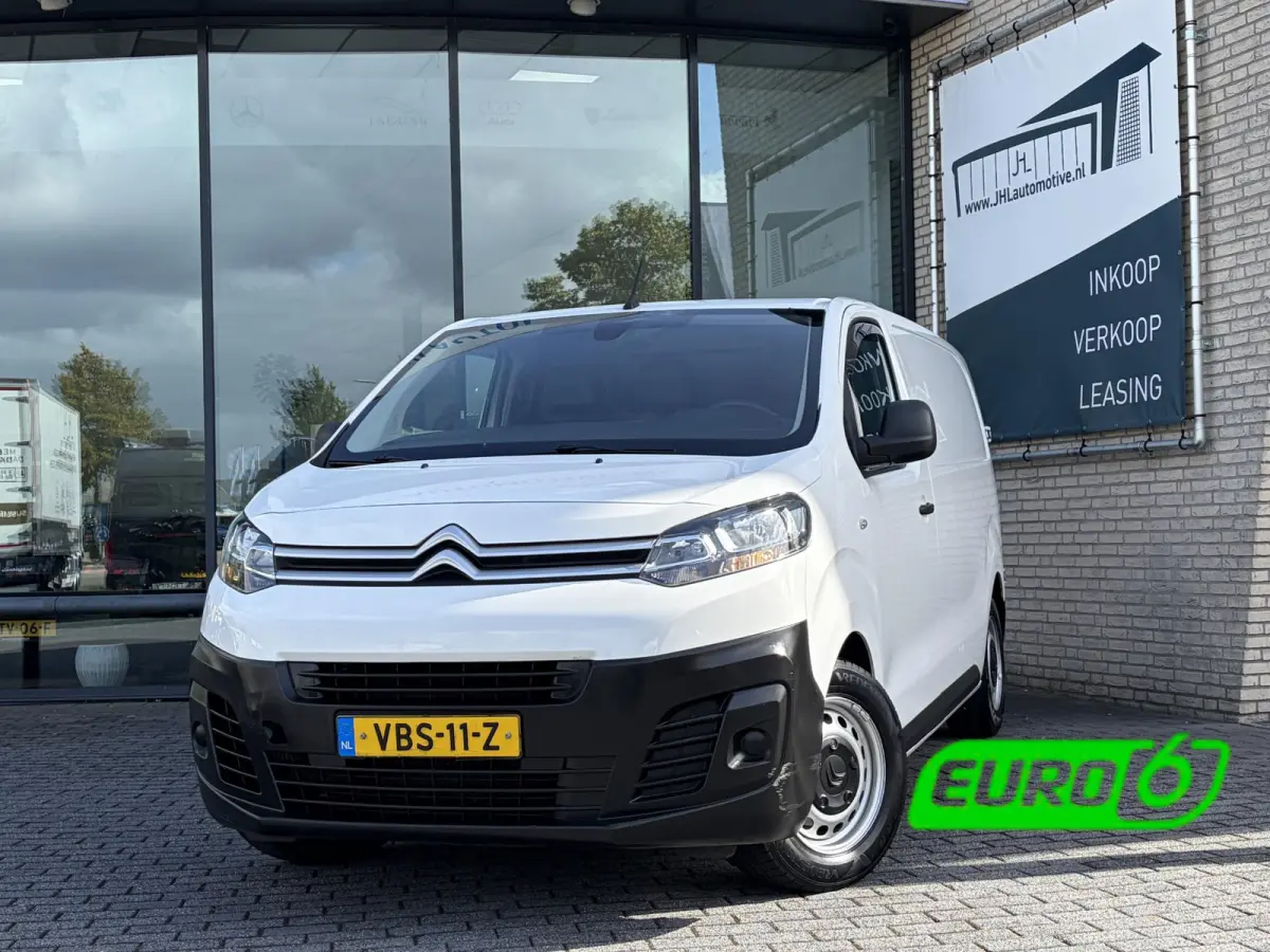 1.6 BlueHDI*NAVI*HAAK*A/C*CRUISE*3-PERS*CARPLAY*
