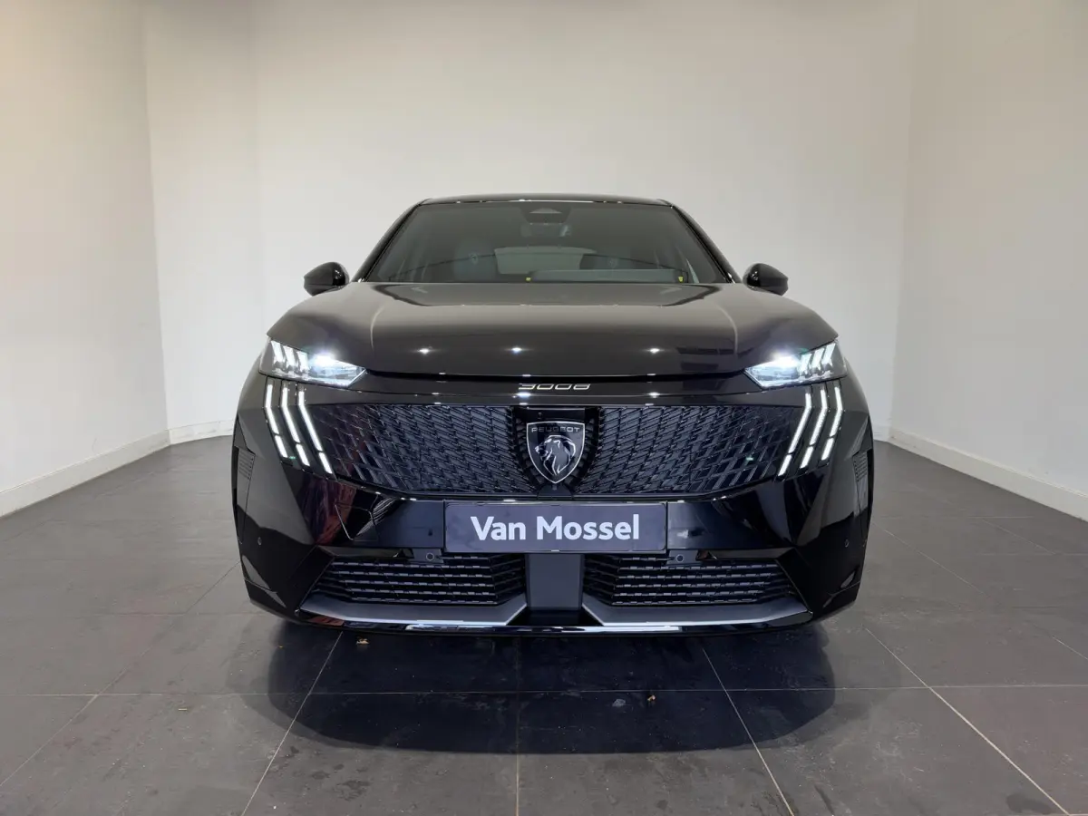 GT Long Range 230 97 kWh l Camera l Aplle carplay & Android auto l Stoelverwarming l Groot Accu pakket l DIRECT LEVERBAAR UIT VOORRAAD!!!!!