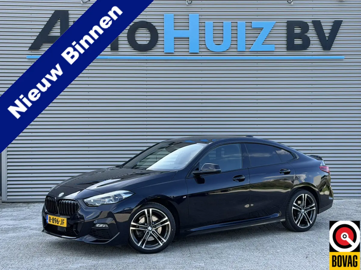 218i M Sport LED Carplay Cruise Control 18 inch HiFi Pakket Live cockpit pro M Sportstoelen