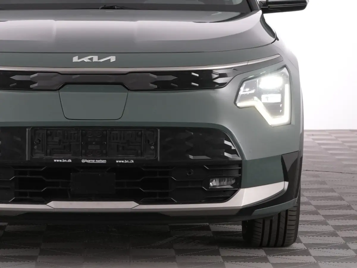 DynamicPlusLine 64.8 kWh *SOH 100%* LEDER | Full LED | CAMERA | NAVI !