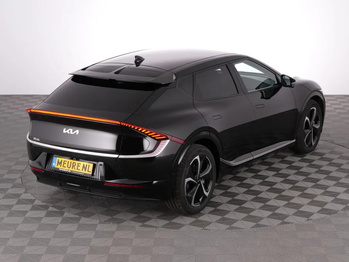 Plus AWD 77.4 kWh 325PK | LEDER | Full LED | EL. STOELEN | SOH: 100% | !