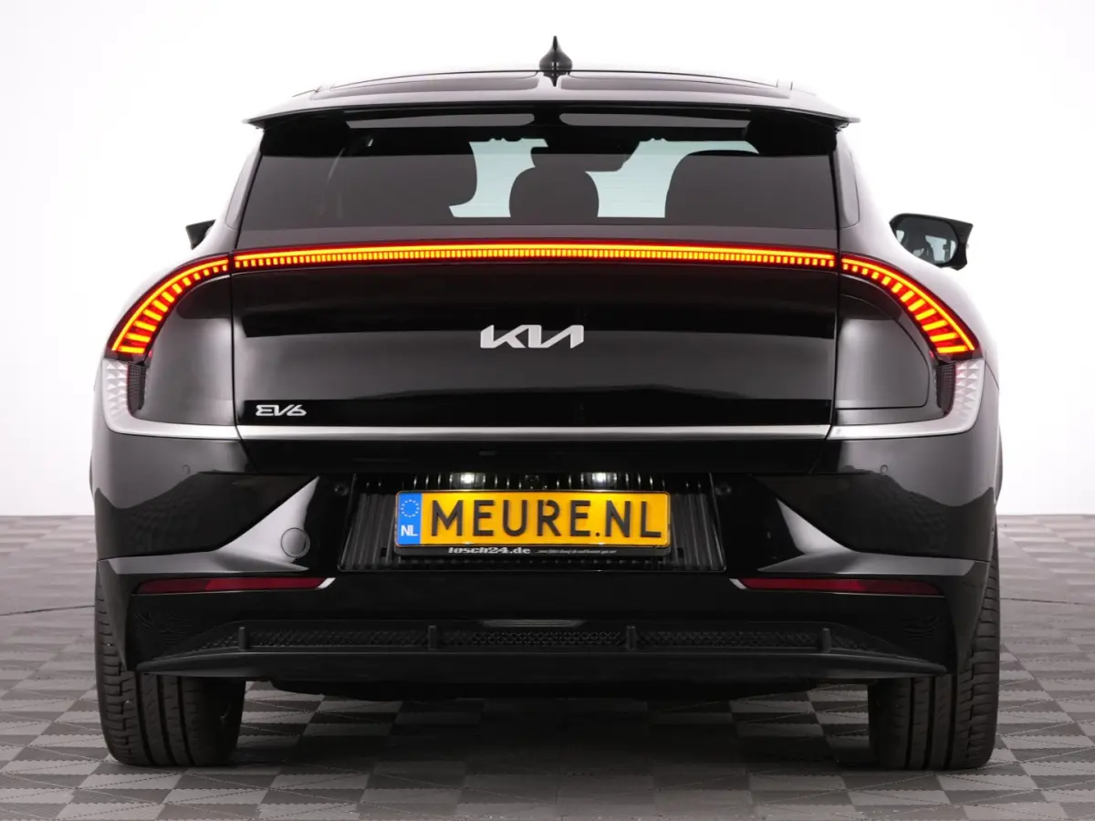 Plus AWD 77.4 kWh 325PK | LEDER | Full LED | EL. STOELEN | SOH: 100% | !