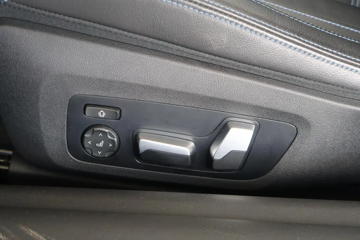 M440i xDrive | Driving Assistant Professional | Rondomzicht Camera | Harman/Kardon | Comfort Access