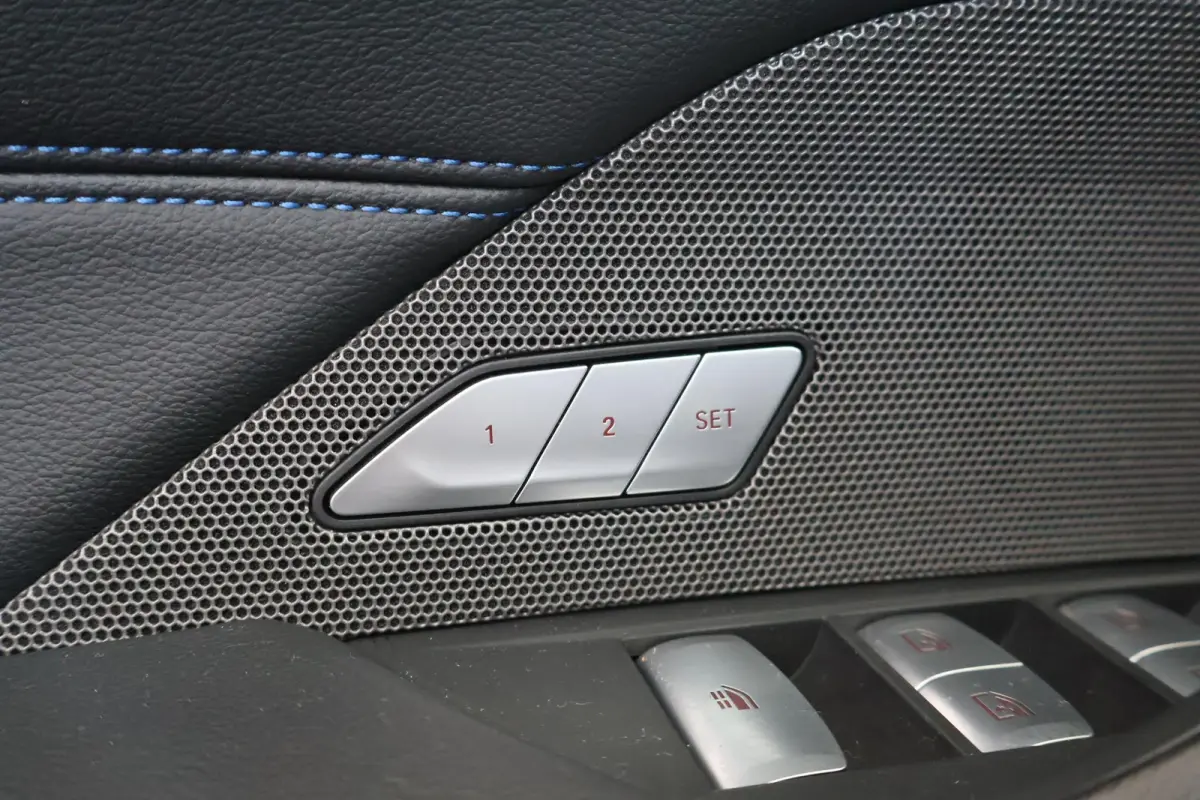 M440i xDrive | Driving Assistant Professional | Rondomzicht Camera | Harman/Kardon | Comfort Access