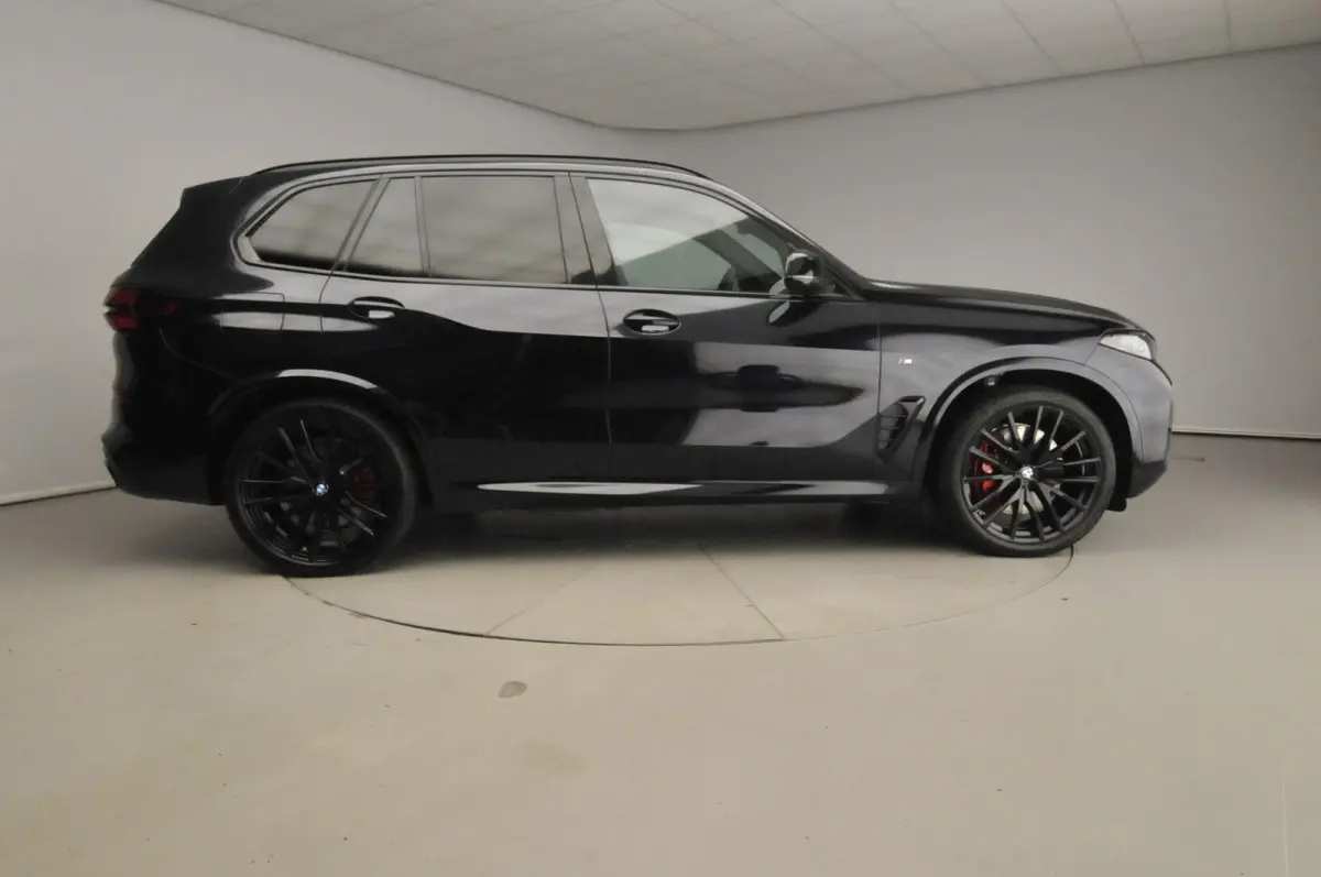 xDrive50e | M-Sportpakket | LED | HUD | Active cruise | trekhaak |  SOH 99% | Elektr. zetels | DAB | Harman-kardon sound | Alu 22 inch