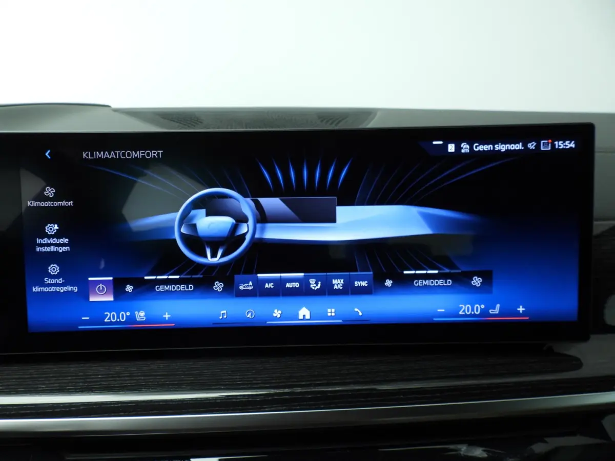 xDrive50e | M-Sportpakket | LED | HUD | Active cruise | trekhaak |  SOH 99% | Elektr. zetels | DAB | Harman-kardon sound | Alu 22 inch