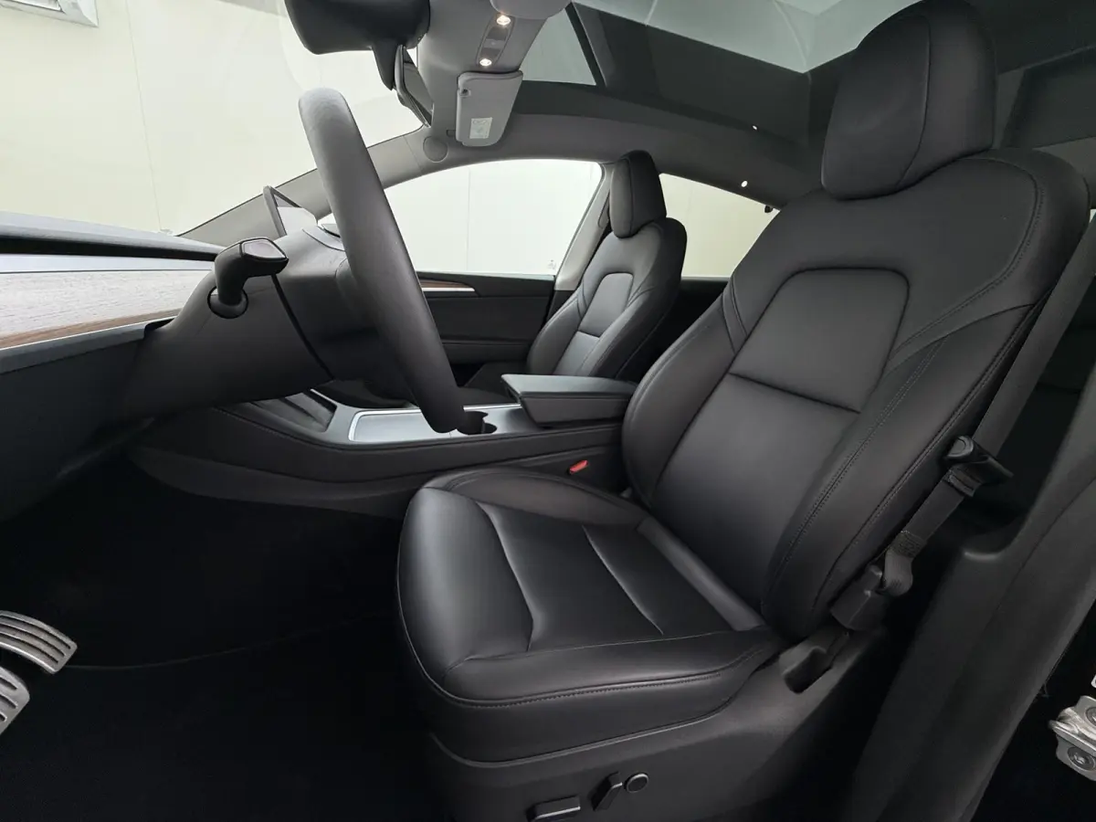 Performance AWD 75 kWh SOH 92% RIJKLAAR GELEVERD | TESLA FABRIEKSGARANTIE TOT 5-2027 OF 80.000 | TESLA GARANTIE ACCU + AANDRIJFLIJN T/M 05-2031/ 192.000KM|