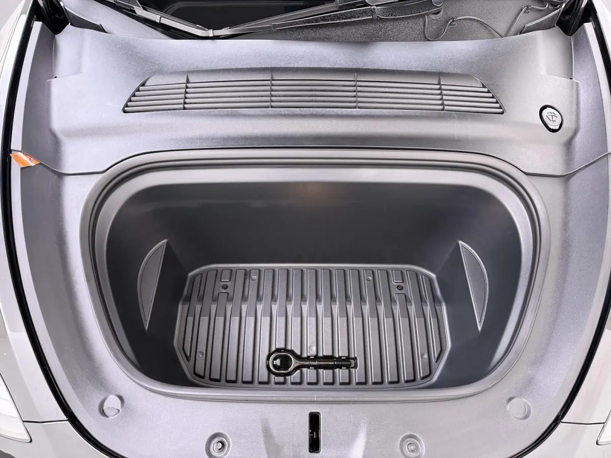 Performance AWD 75 kWh SOH 92% RIJKLAAR GELEVERD | TESLA FABRIEKSGARANTIE TOT 5-2027 OF 80.000 | TESLA GARANTIE ACCU + AANDRIJFLIJN T/M 05-2031/ 192.000KM|