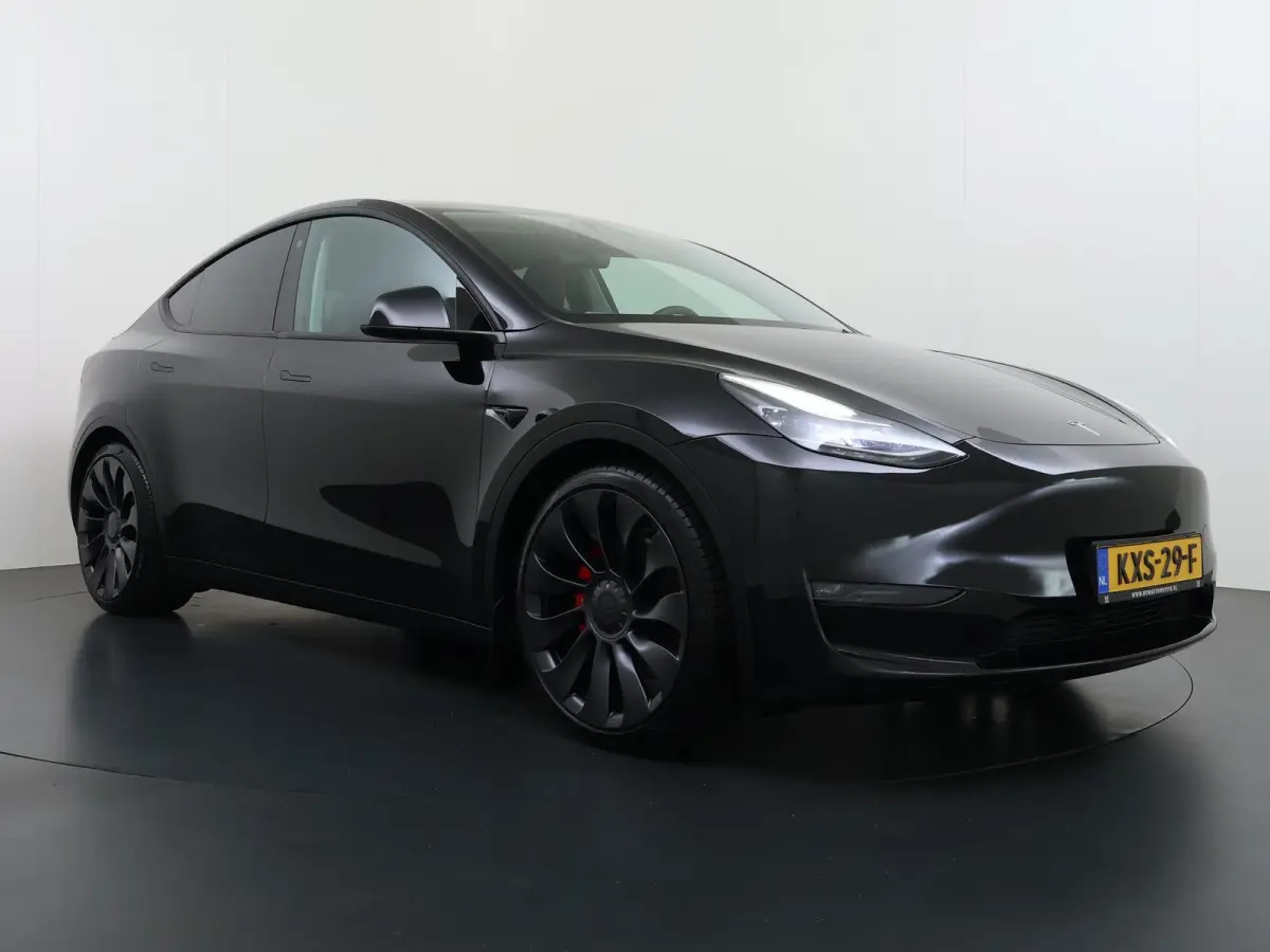 Performance AWD 75 kWh SOH 92% RIJKLAAR GELEVERD | TESLA FABRIEKSGARANTIE TOT 5-2027 OF 80.000 | TESLA GARANTIE ACCU + AANDRIJFLIJN T/M 05-2031/ 192.000KM|