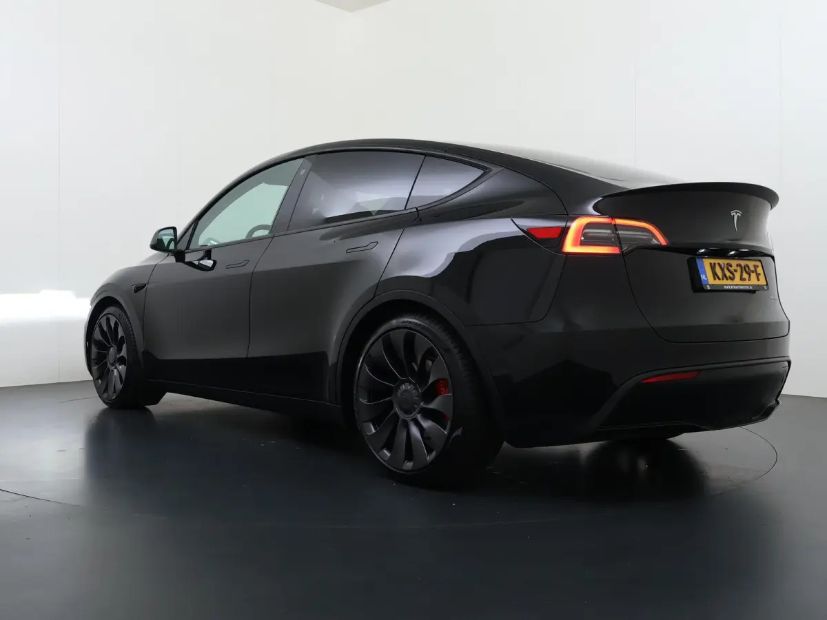 Performance AWD 75 kWh SOH 92% RIJKLAAR GELEVERD | TESLA FABRIEKSGARANTIE TOT 5-2027 OF 80.000 | TESLA GARANTIE ACCU + AANDRIJFLIJN T/M 05-2031/ 192.000KM|