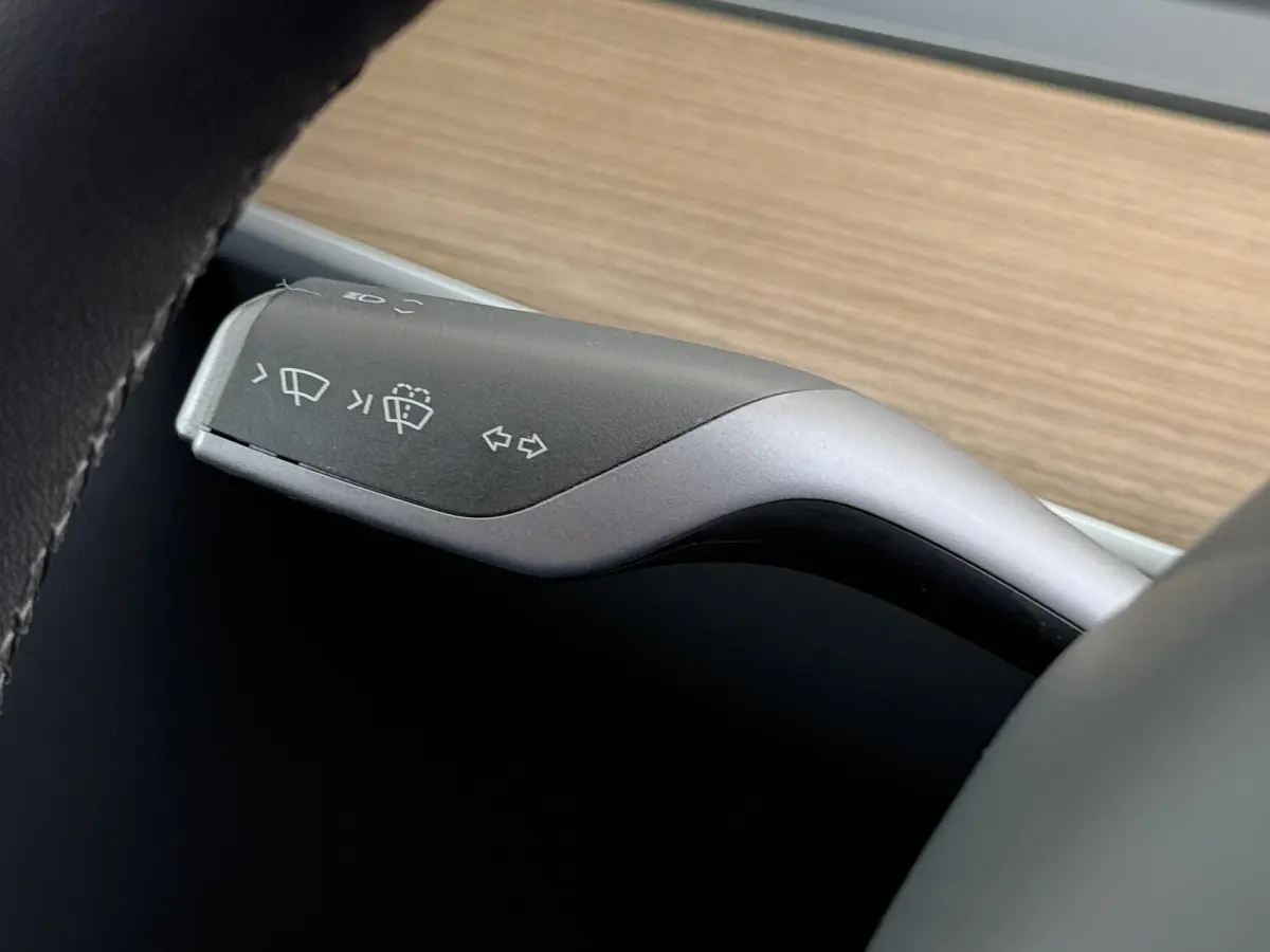 Performance AWD 75 kWh SOH 92% RIJKLAAR GELEVERD | TESLA FABRIEKSGARANTIE TOT 5-2027 OF 80.000 | TESLA GARANTIE ACCU + AANDRIJFLIJN T/M 05-2031/ 192.000KM|