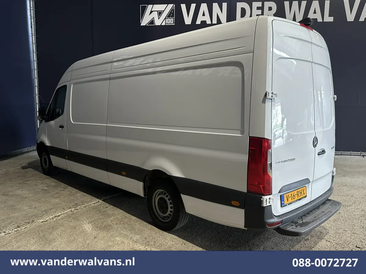 315 CDI 150pk Nieuw Model L3H2 Euro6 Airco | Camera | Cruisecontrol | XL MBUX | 270 Graden Achterdeuren, Bijrijdersbank