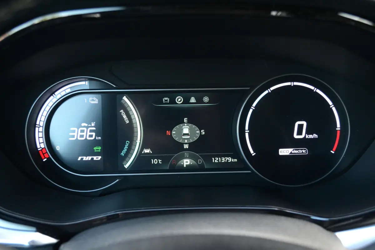 Edition 64 kWh | 93,4 SOH | Keyless | Camera | Stoelverwarming | Carplay/Android Auto