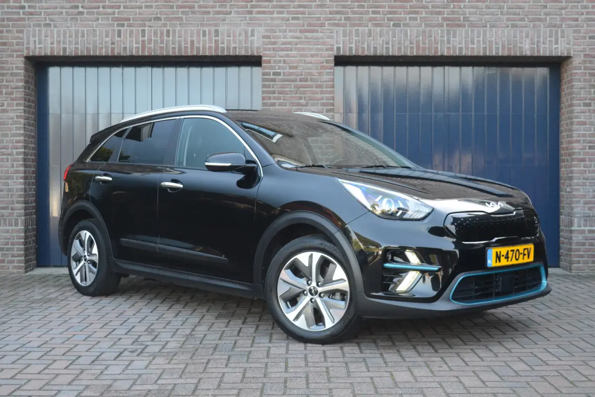 Edition 64 kWh | 93,4 SOH | Keyless | Camera | Stoelverwarming | Carplay/Android Auto