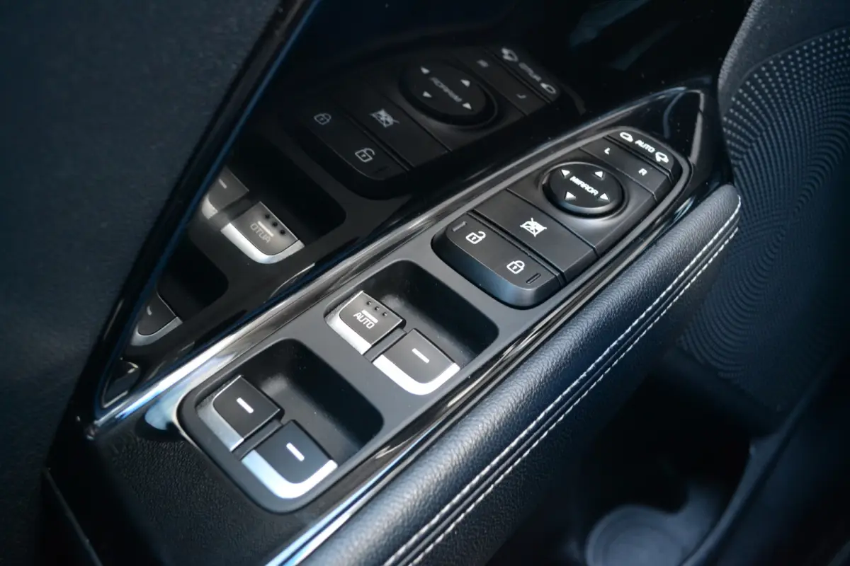 Edition 64 kWh | 93,4 SOH | Keyless | Camera | Stoelverwarming | Carplay/Android Auto