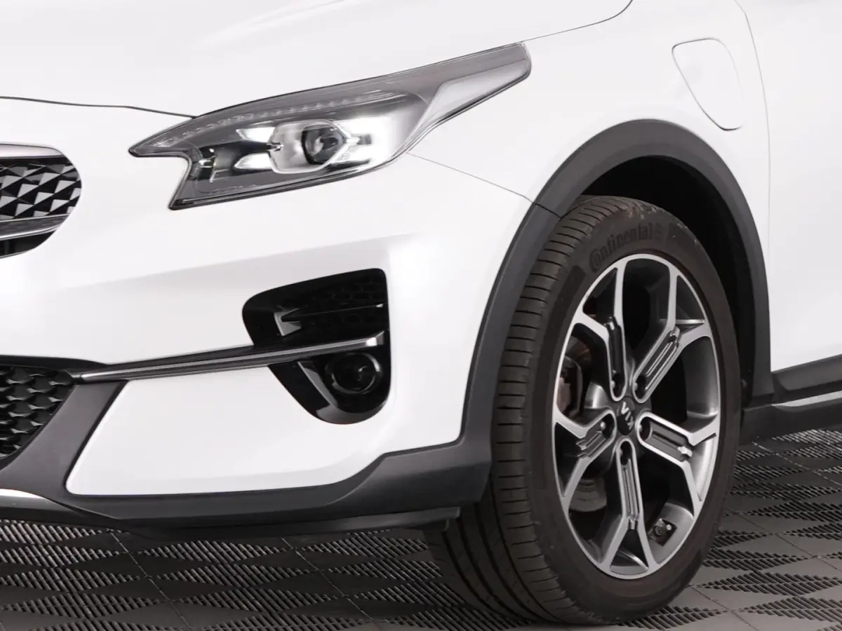 1.6 GDi PHEV DynamicPlusLine | Half LEDER | CARPLAY | Full LED | Stoelverwarming !