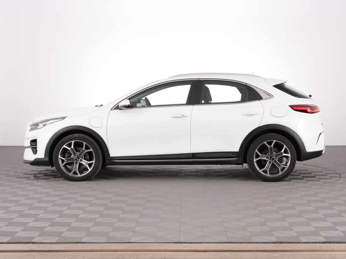 1.6 GDi PHEV DynamicPlusLine | Half LEDER | CARPLAY | Full LED | Stoelverwarming !