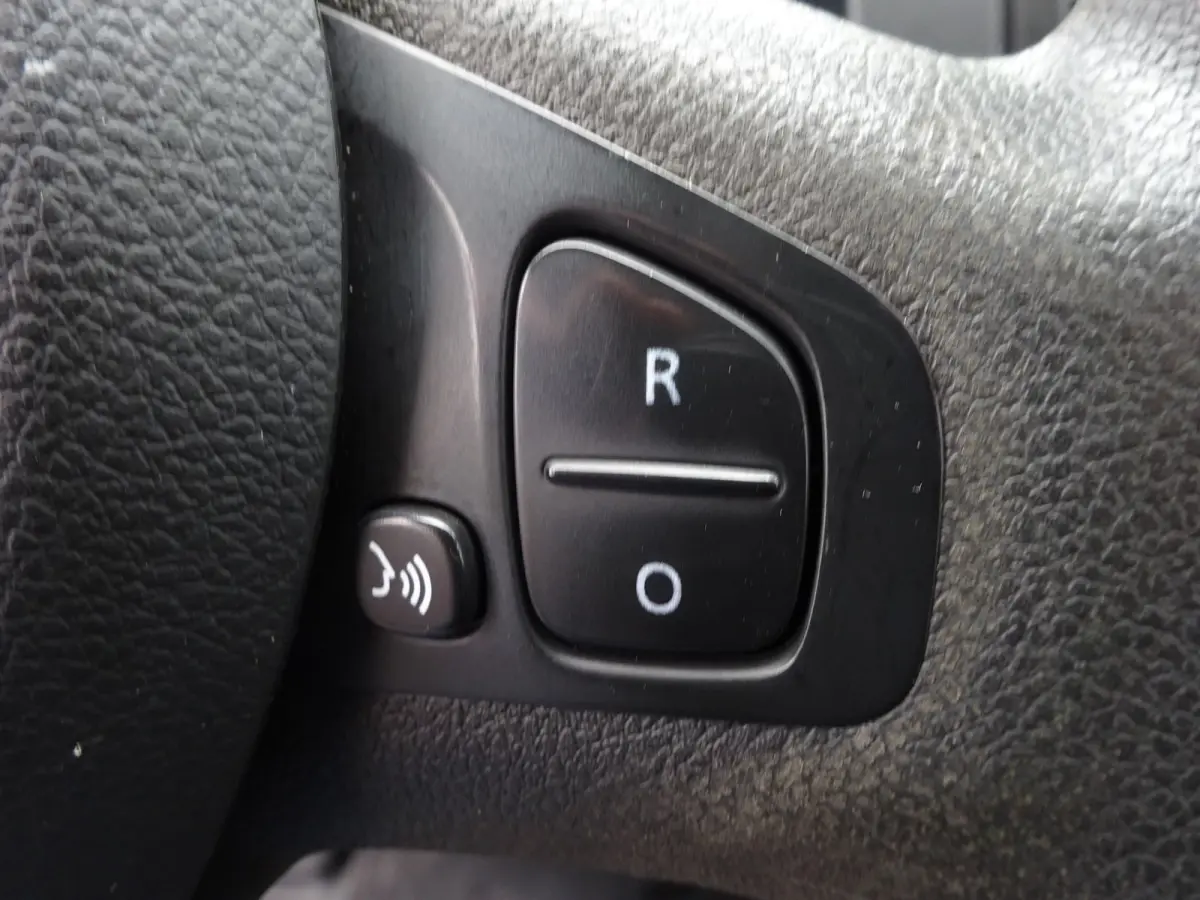 2.0 dCi 145 T29 L1H1 AUTOMAAT 2 X SCHUIFDEUR AIRCO NAVIGATIE 3ZITS CRUISE CONTROL