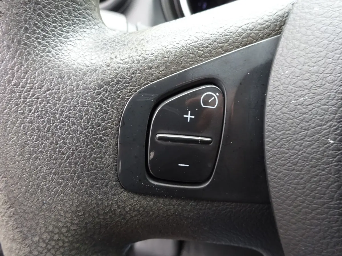 2.0 dCi 145 T29 L1H1 AUTOMAAT 2 X SCHUIFDEUR AIRCO NAVIGATIE 3ZITS CRUISE CONTROL