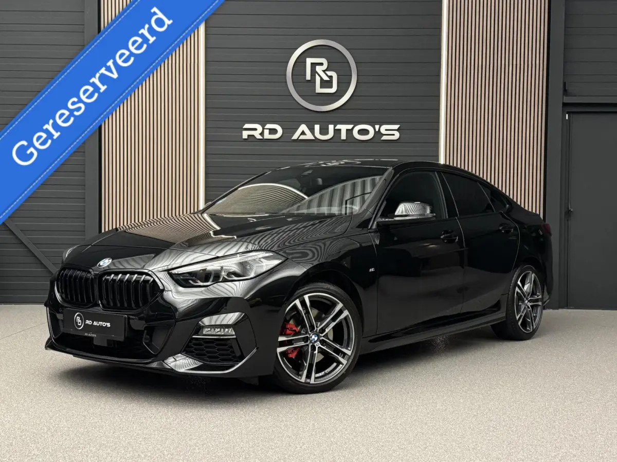 218i M Sport Edition/ Carplay/ Stuurverwarming/ Camera