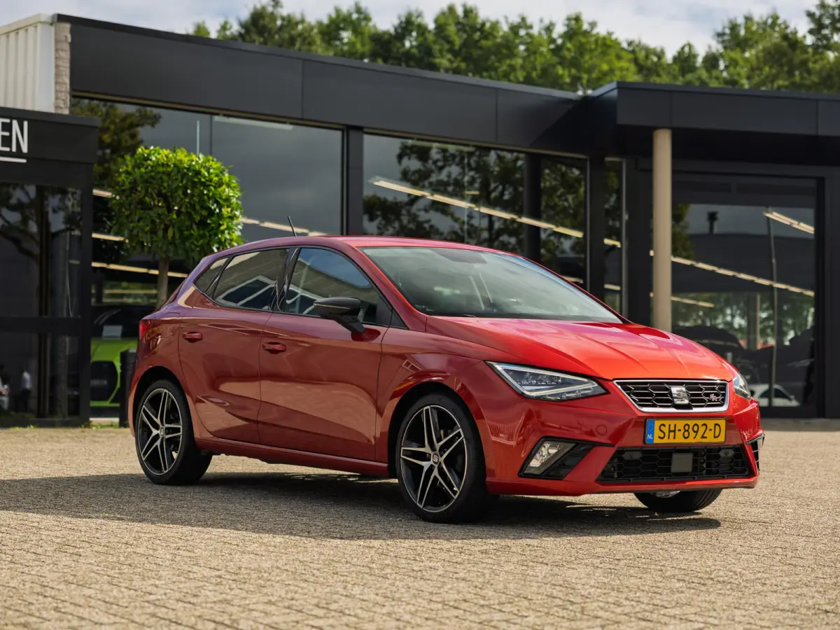 1.0 TSI FR |NL-Auto|Full LED|Carplay|Camera
