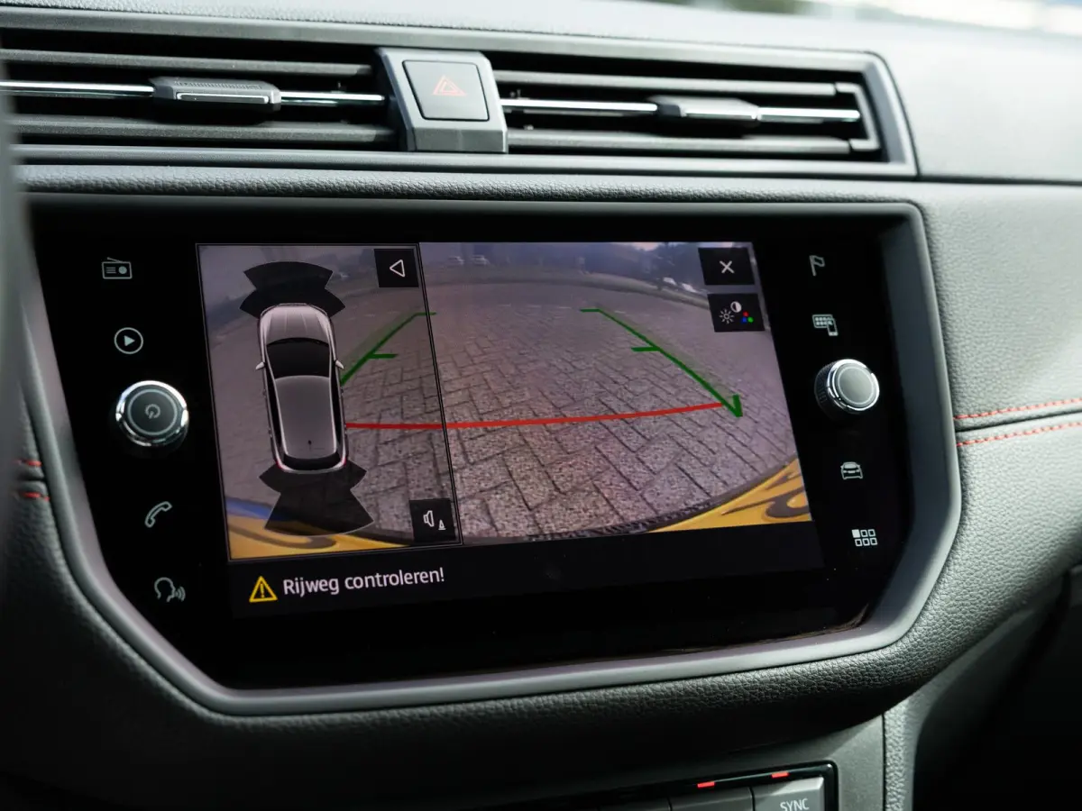 1.0 TSI FR |NL-Auto|Full LED|Carplay|Camera