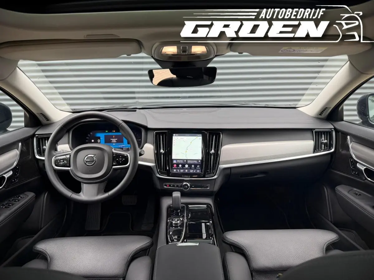 2.0 T8 Plug-in hybrid AWD Ultimate Dark PANO|ACC|