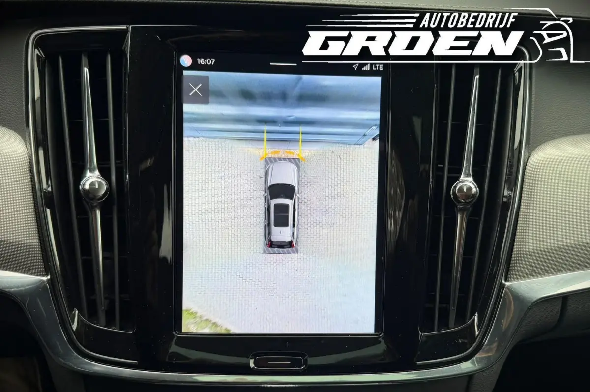 2.0 T8 Plug-in hybrid AWD Ultimate Dark PANO|ACC|
