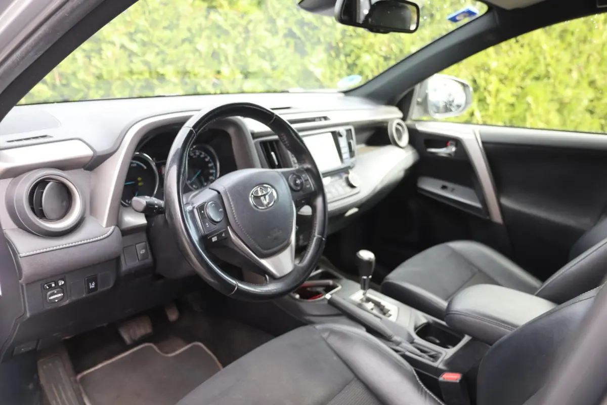 HYBRID AWD EXECUTIVE 🚙 | Camera 📸 | JBL 🔊 | LEDER | ACC 🚗 | TREKHAAK 🔗 | TOYOTA GARANTIE MOGELIJK ⭐