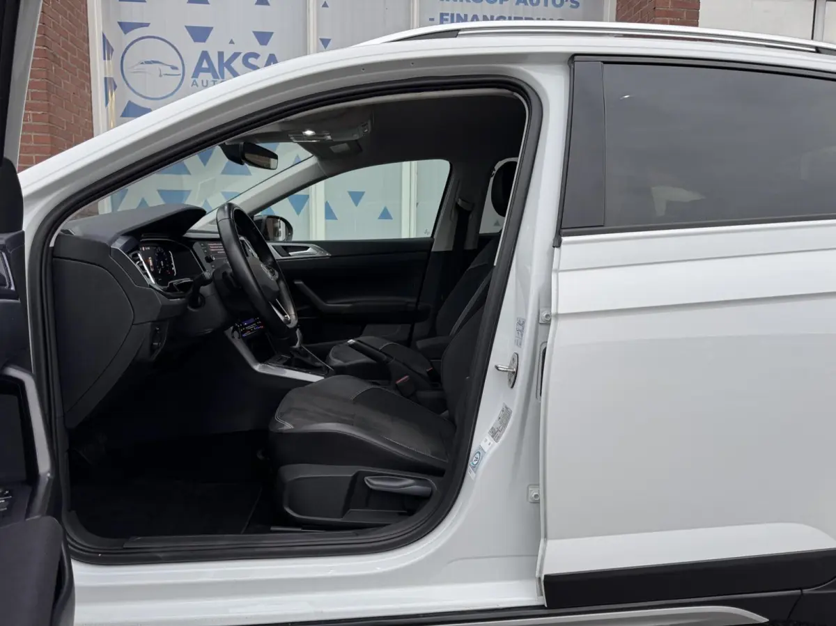1.0 TSI DSG ACC Alcantara IQ Light LaneAssist CameraStlvw Garantie