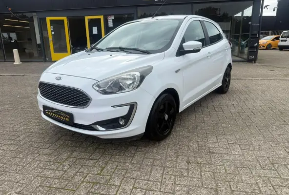 1.2 Titanium Ultimate White airco cruise Parkeersensoren km