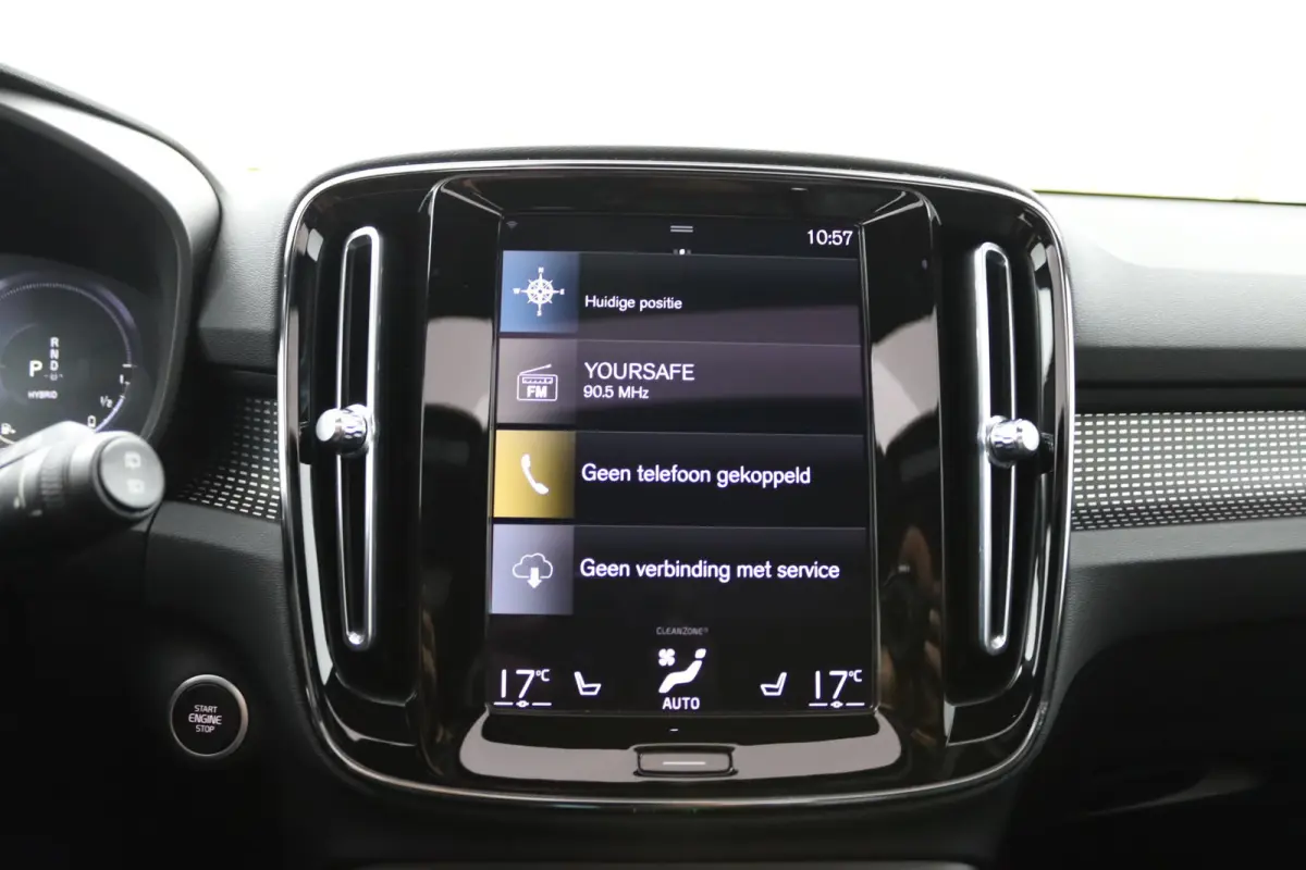 T4 R-Design | Panoramadak | SoH 86% | BLIS | 360 Camera | Adaptive Cruise | Harman/Kardon |