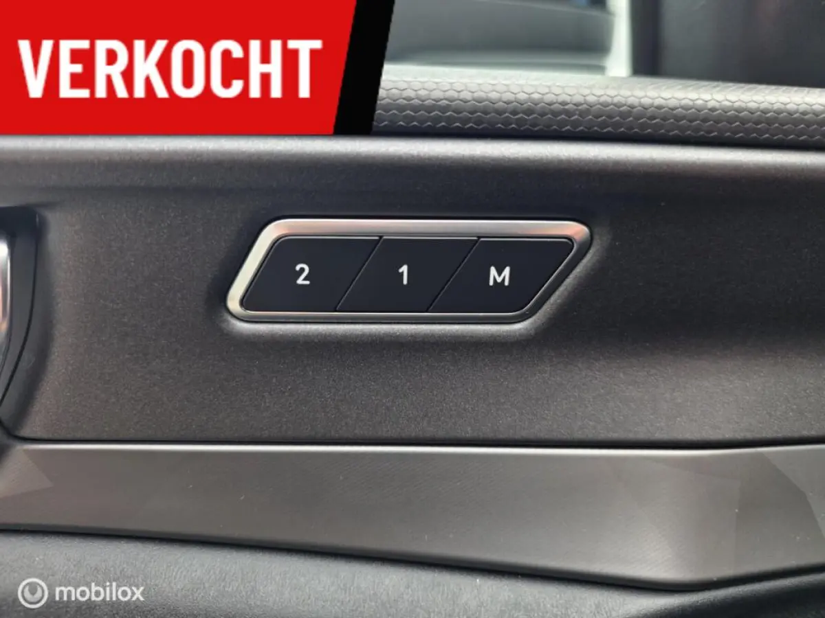 - 1.5 261PK Plug-in Hybrid, Pano, 360 Camera , Apple Carplay✅NL AUTO