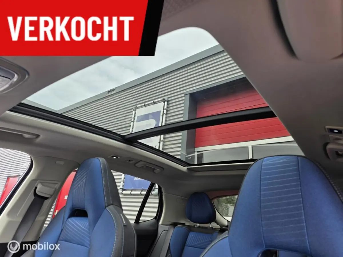 - 1.5 261PK Plug-in Hybrid, Pano, 360 Camera , Apple Carplay✅NL AUTO