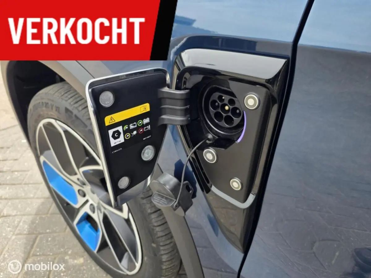 - 1.5 261PK Plug-in Hybrid, Pano, 360 Camera , Apple Carplay✅NL AUTO
