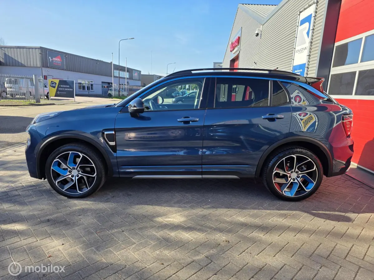 - 1.5 261PK Plug-in Hybrid, Pano, Camera , Apple Carplay✅NL AUTO