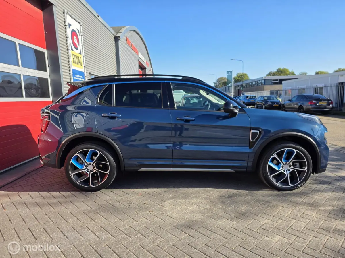 - 1.5 261PK Plug-in Hybrid, Pano, Camera , Apple Carplay✅NL AUTO
