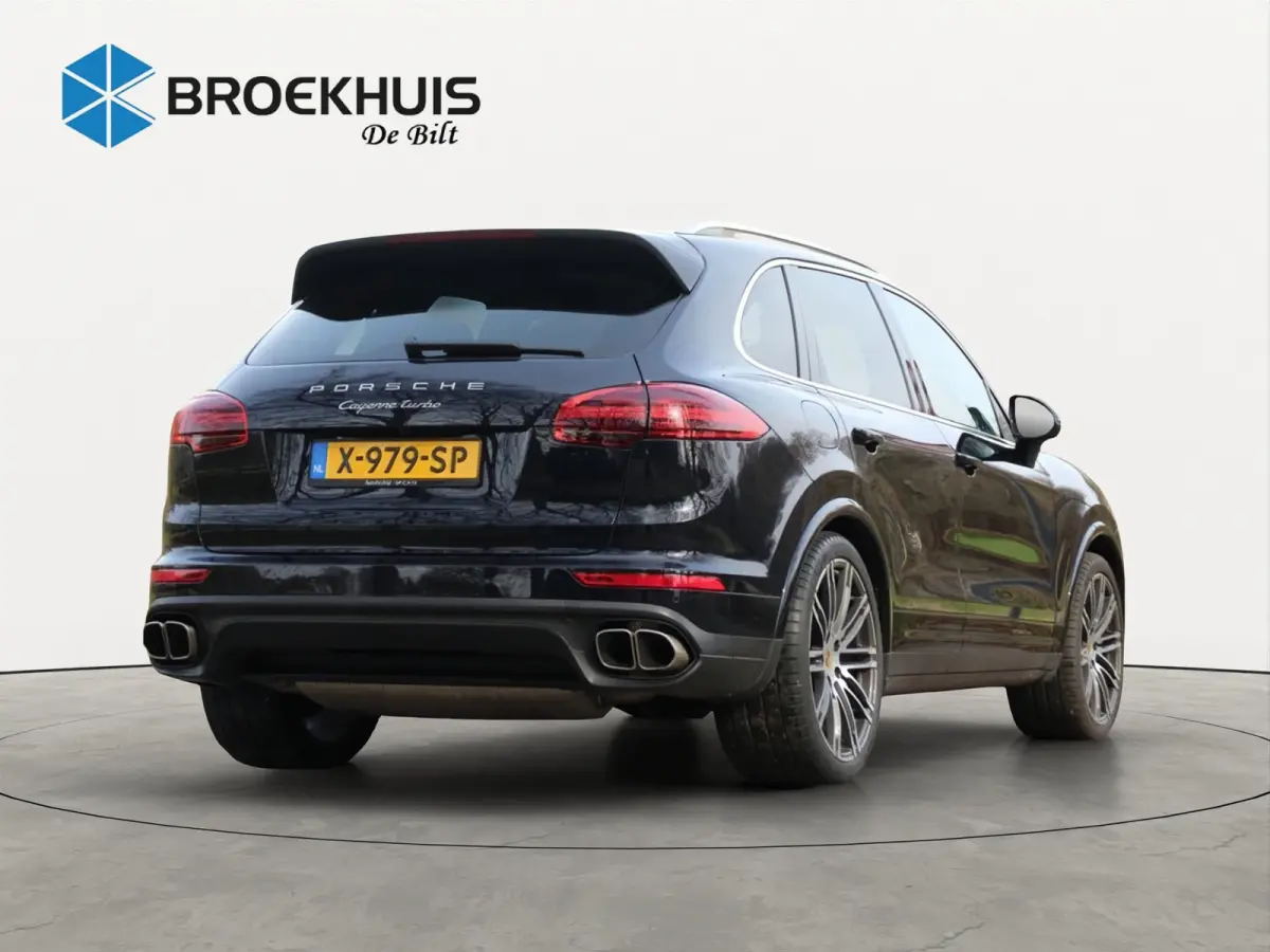 4.8 Turbo | ELEKTR. TREKHAAK | LUCHTVERING | ELEKTR. VOORSTOELEN INCL MEMORY | STOEL VERWARMING + VERKOELING | CAMERA | PARK SENS V+A | PRACHTIGE STAAT!