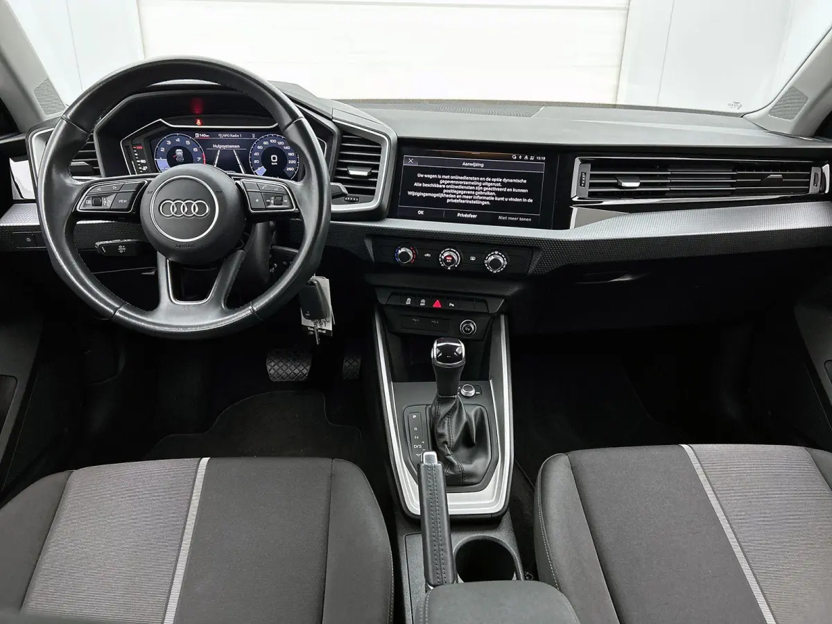 25 TFSI Pro Line 95 PK | Automaat | Camera | Parkeersensoren | Airco | Lichtmetalen velgen |