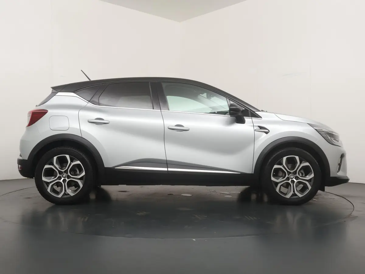E-Tech Plug-in Hybrid 160 Intens | Navigatie | Trekhaak |