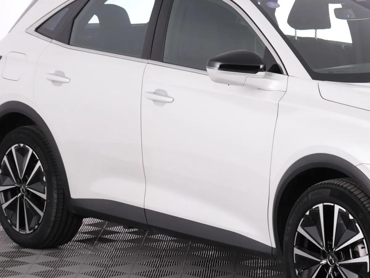 E-Tense 225pk Bastille | Full LED | NAVI | ECC | PHEV