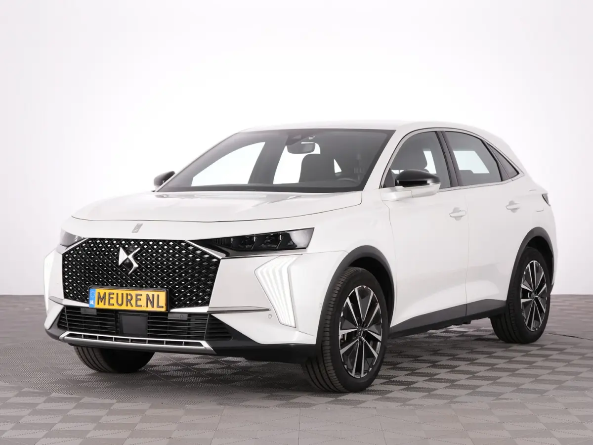 E-Tense 225pk Bastille | Full LED | NAVI | ECC | PHEV