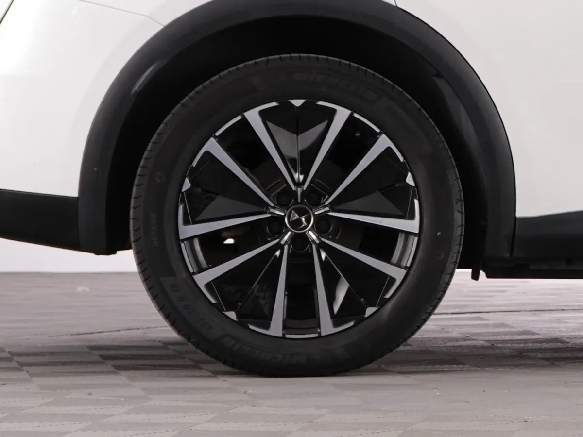 E-Tense 225pk Bastille | Full LED | NAVI | ECC | PHEV
